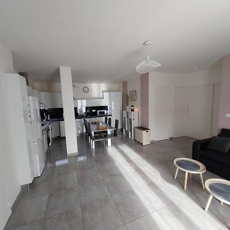 Appartement Gournay-Sur-Marne Exterior photo